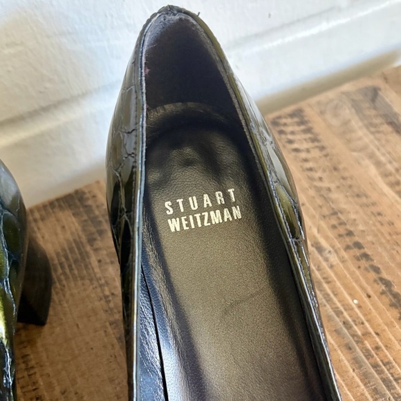 Stuart Weitzman Green Crocodile Mini Block Heels w/ Gold Accent, SZ 6.5N EUC! - Picture 4 of 9